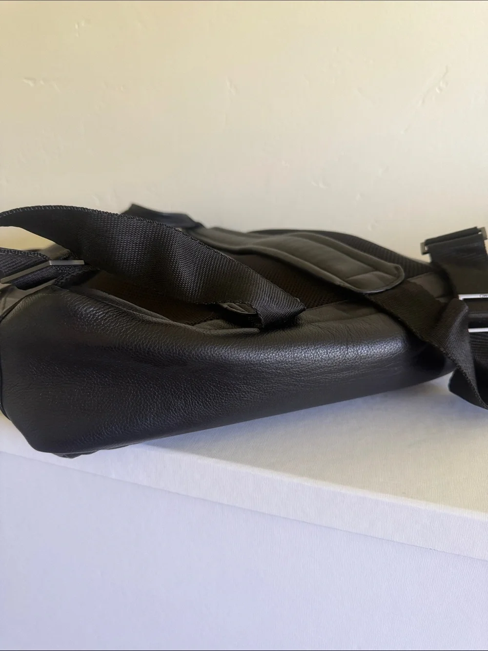 Knomo Leather Backpack in Black